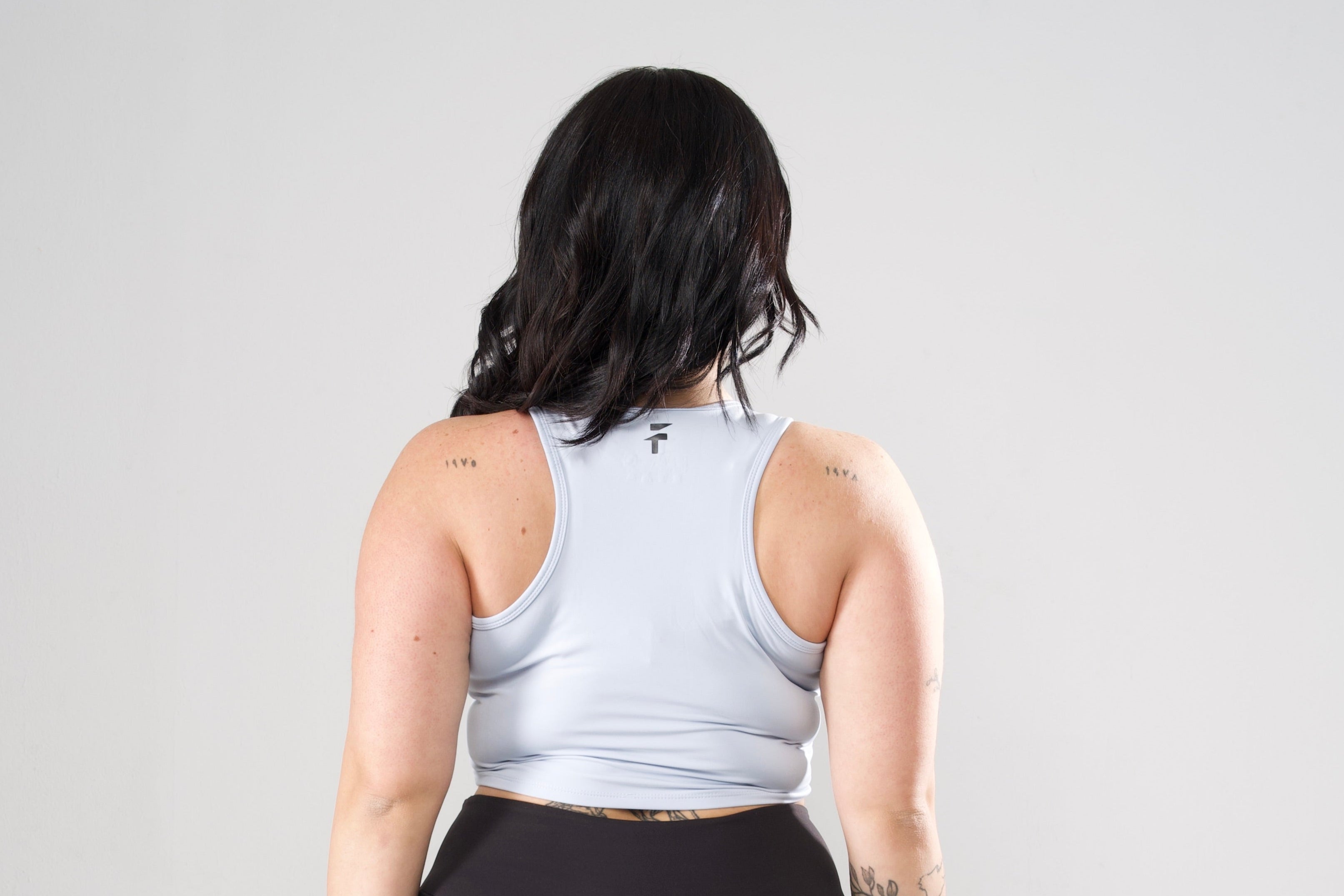 ULTRA SOFT ESSENTIAL SLEEVELESS CROP TOP - Aqua Blue