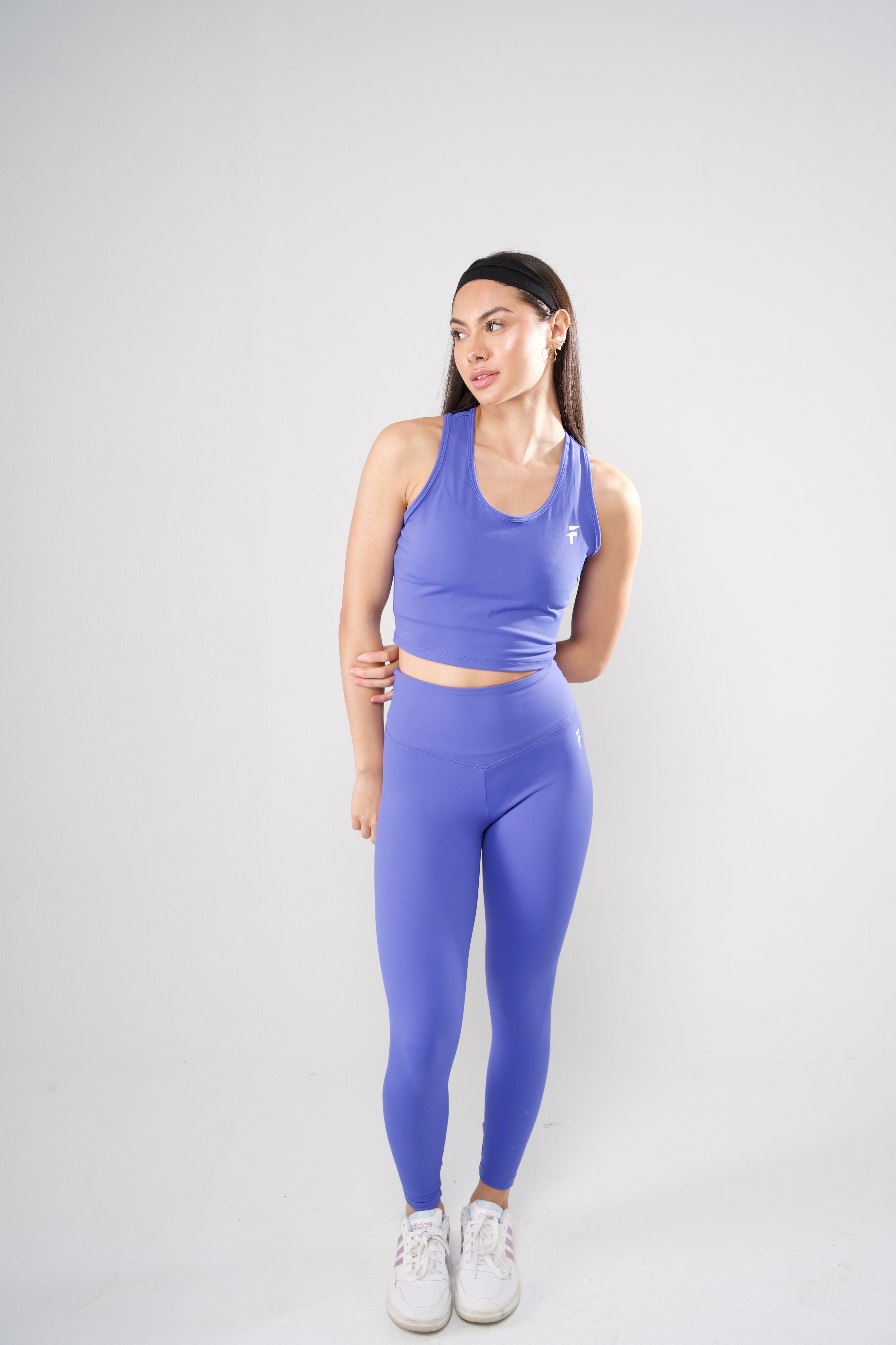 ULTRA SOFT ESSENTIAL SLEEVELESS CROP TOP - Peri Pop