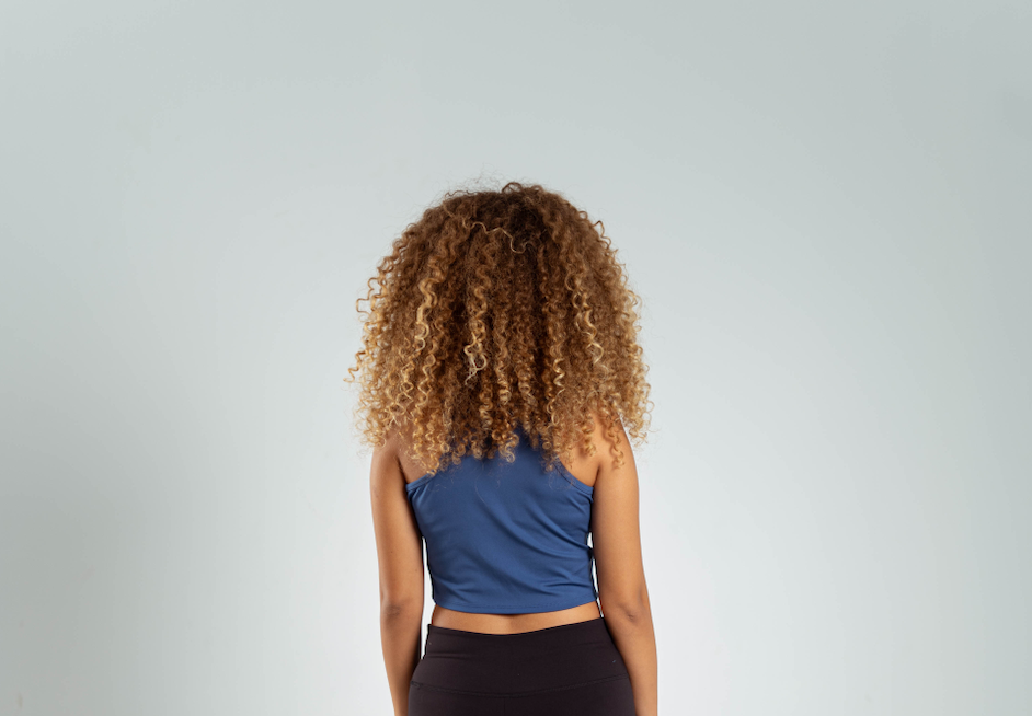 ULTRA SOFT ESSENTIAL SLEEVELESS CROP TOP - Crystal Blue