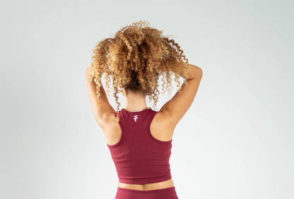 ULTRA SOFT ESSENTIAL SLEEVELESS CROP TOP - Merlot Red