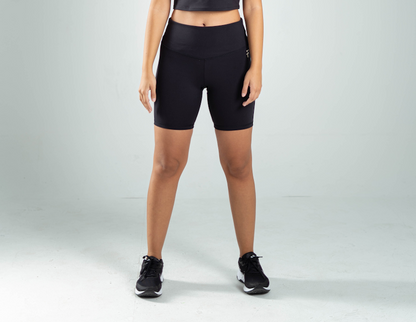 ULTRA SOFT ESSENTIAL BIKER SHORTS - Black