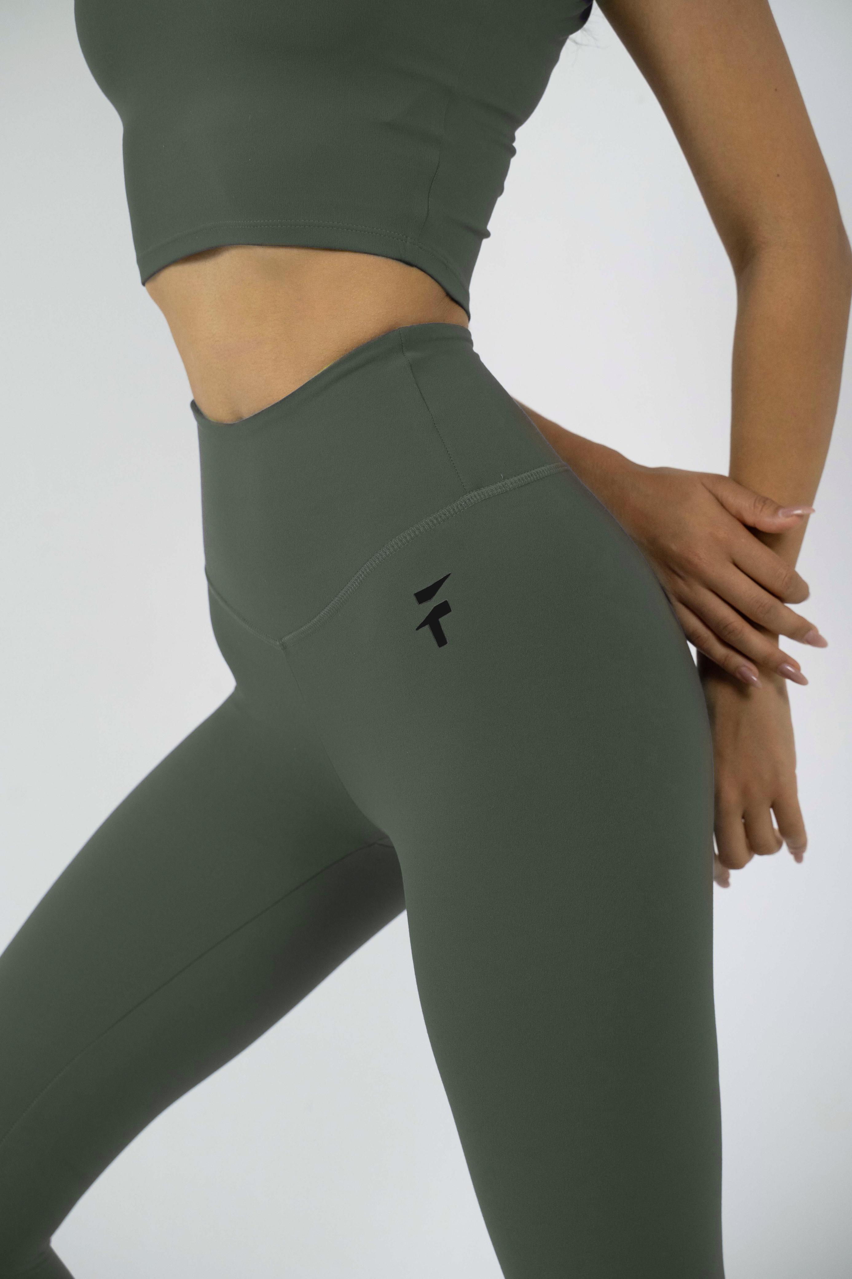 ULTRA SOFT ESSENTIAL LEGGINGS - Army Green
